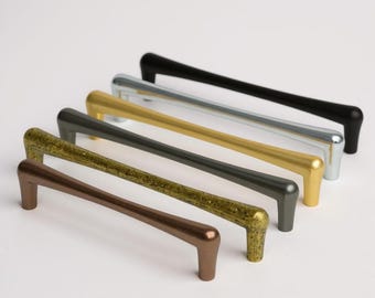 Modern Solid Cabinet Handle in Zinc Alloys, Vintage Style Dresser Knob, Brushed Brass Pull for Drawers, Matte Black Knobs for Cupboards