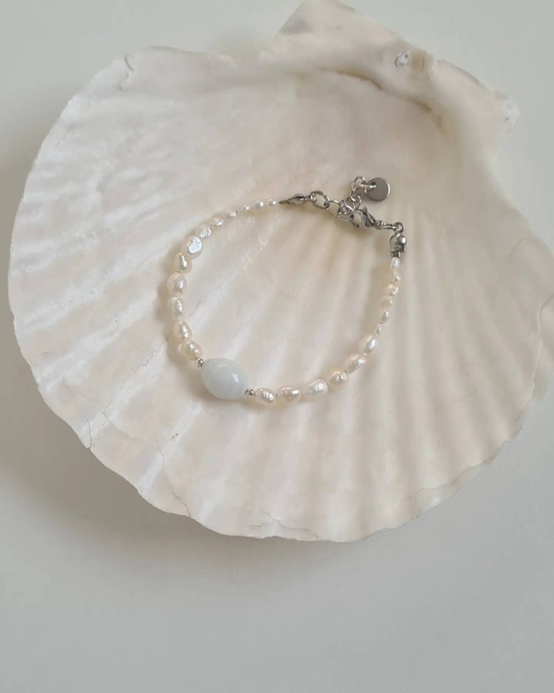 Mini Pearl Bracelet image 1