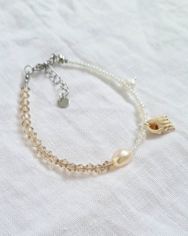 Beige Pearl and Corwie Bracelet beaded accesories image 4