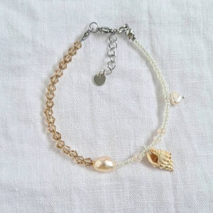 Beige Pearl and Corwie Bracelet beaded accesories image 7