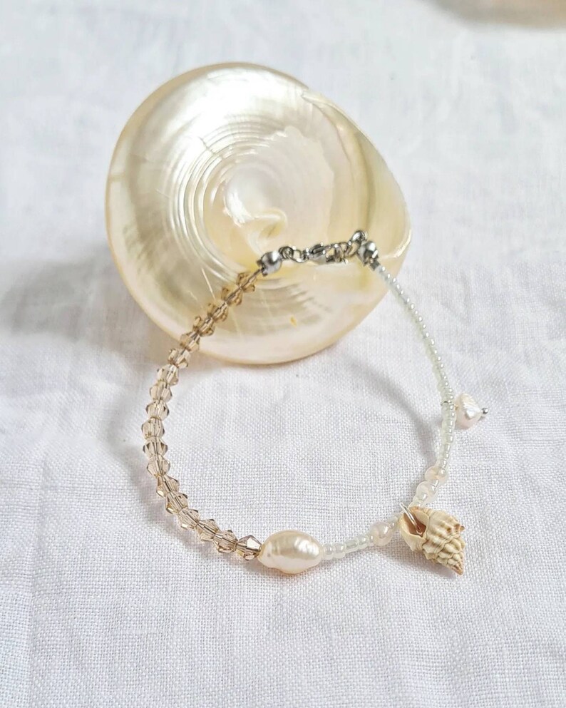 Beige Pearl and Corwie Bracelet beaded accesories image 1