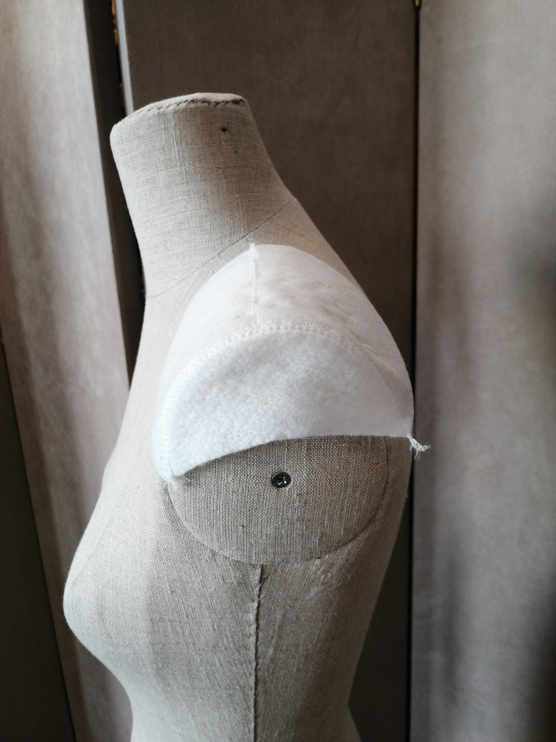 Fashion shape shoulder pads for tailored jackets coats and Etsy