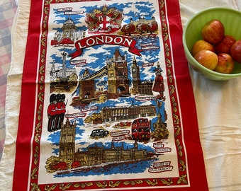 London Landmark Cotton Tea Towel, 30"l x 20.5"w, Tower of London, Buckingham Palace Tea Towel