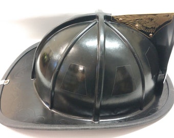 8 Reflective Black Fire Helmet Tetrahedrons Tets