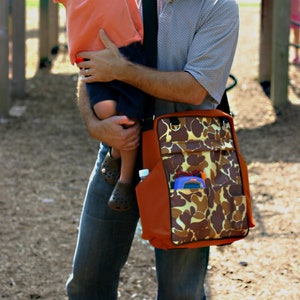 Skooch Diaper Bag-Camouflage Brown