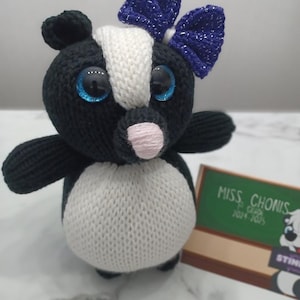 Cuddle and card, knit stuffed animal skunk, toy, room decor