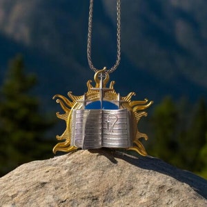 Silver BG3 Wizard Symbol Pendant - Gale, D&D Jewelry, Baldur&#39;s Gate Inspired, Fantasy RPG Gift