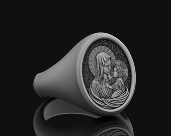 Mother Mary, Sacred Child, Madonna and Child, Christian Ring, Biblical Jewelry, Holy Family, Faith Accessory, Religious Medallion