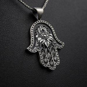Hamsa Hand of Fatima Silver Evil Eye Necklace Lucky Charm Pendant Gift 925 Sterling Silver Valentine Gift, New Year Gift Women&#39;s, Men&#39;s