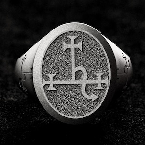 Silver Lilith Sigil Signet Ring - Alchemy Goetia Seal, Witchcraft Wicca Jewelry, Gothic Gift for Her, Him, Unisex Accessory