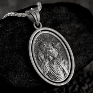 Spinning Good Shepherd Pendant Necklace, Jesus with Lamb Christian Medal, Engravable Religious Gift for Men & Women