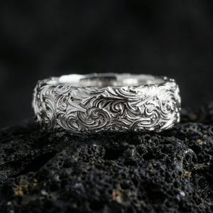 Engraved Sterling Silver Band Ring – Ornamental Scroll Pattern Statement Jewelry