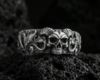 Sterling Silver Horns Skull Ring, Gothic Wedding Band