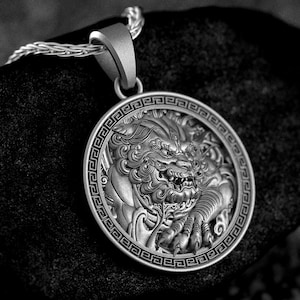 Imperial Guardian Lion Pendant – Chinese Fu Dog Necklace, Feng Shui Talisman, Mythical Protection Amulet