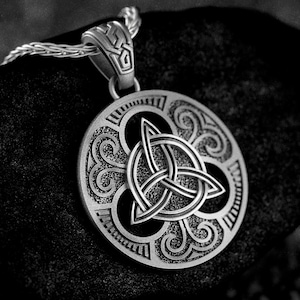 Celtic Triquetra Pendant – Silver Knot Necklace, Norse Irish Symbol Jewelry, Trinity Amulet for Men & Women