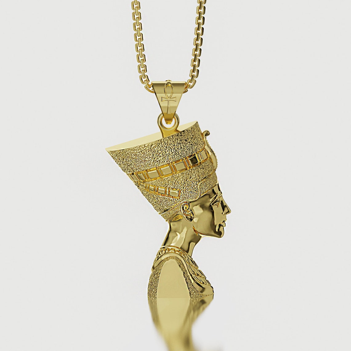 18K Gold Nefertiti Necklace Nefertiti Egyptian Jewelry Etsy