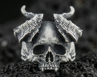 Sterling Silver Demon Skull Ring with Horns, Gothic Devil Jewelry