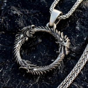 Silber Elder Schriftrollen Online Halskette, Drachenblut Anhänger, Drachenring, Skyrim Geschenk, Videospiel Schmuck