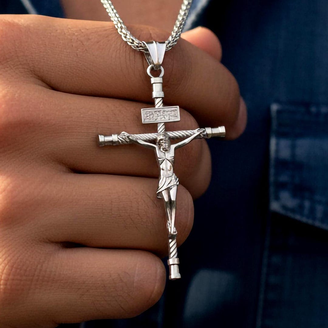 Crucifix Jesus Pendant – 925 Sterling Silver Cross Necklace for Men ...