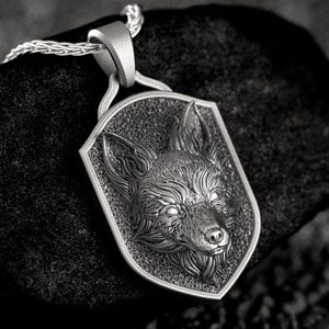 Fox Shield Anhänger • Clevere Fuchs Totem Halskette • Tiergeist Schmuck • Waldwächter Amulett für Männer