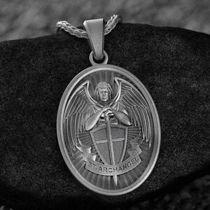 925 Sterling Silber Oval Erzengel Schutz Anhänger - Schutzengel Medaille, personalisierte spirituelle Halskette, Glaubensgeschenk