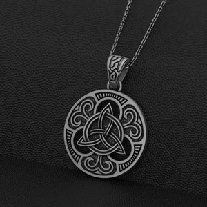 Silver Celtic Triquetra Pendant Trinity Knot Necklace Pagan - Etsy