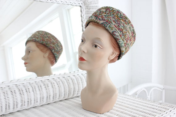 60s Metallic Pillbox Hat | Vintage Mod Floral Gli… - image 5