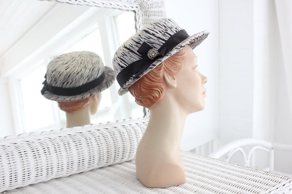 50s Metallic Boater Hat | Vintage Woven Raffia Ri… - image 1