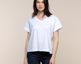 V-Neck White T-shirt - Women's V-Neck Tee - Boxy T-Shirt - Boyfriend T-shirt - White Cotton T-shirt