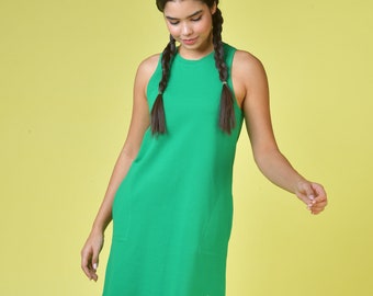 Pique Dress in Green - Pique Dresses - Tennis Dresses - Sustainable Dresses - Women's Eco-Friendly Clothing - Casual Everyday Dresses