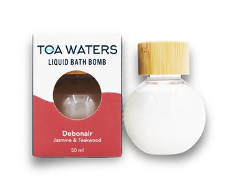 Bomba de baño líquida Debonair - Jazmín y madera de teca - TOA Waters - 50 ml