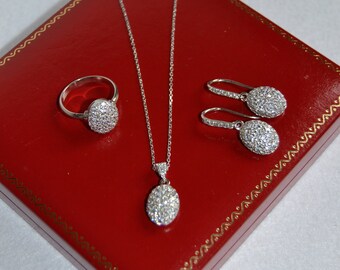 "Princesse" set of necklace, earrings, ring, in rhodium-plated 925 silver with pavé of zircons.