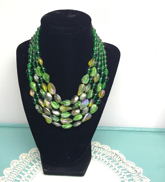 Vintage 5 Strand Polished stone chip necklace