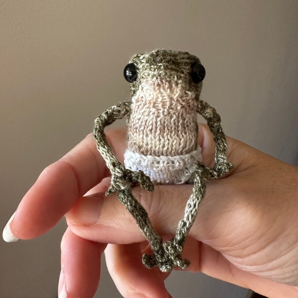 Baby Little Knitted Frog
