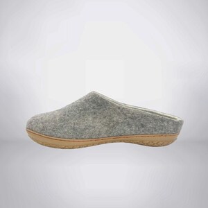 Pantuflas de lana gris para hombre – Mules de fieltro con suela de goma / Regalo para el Día del Padre imagen 3