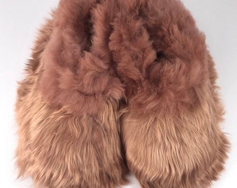 Suri Alpaca Fur Slippers: Sheepskin Sole, Reddish Brown, UK 3-4
