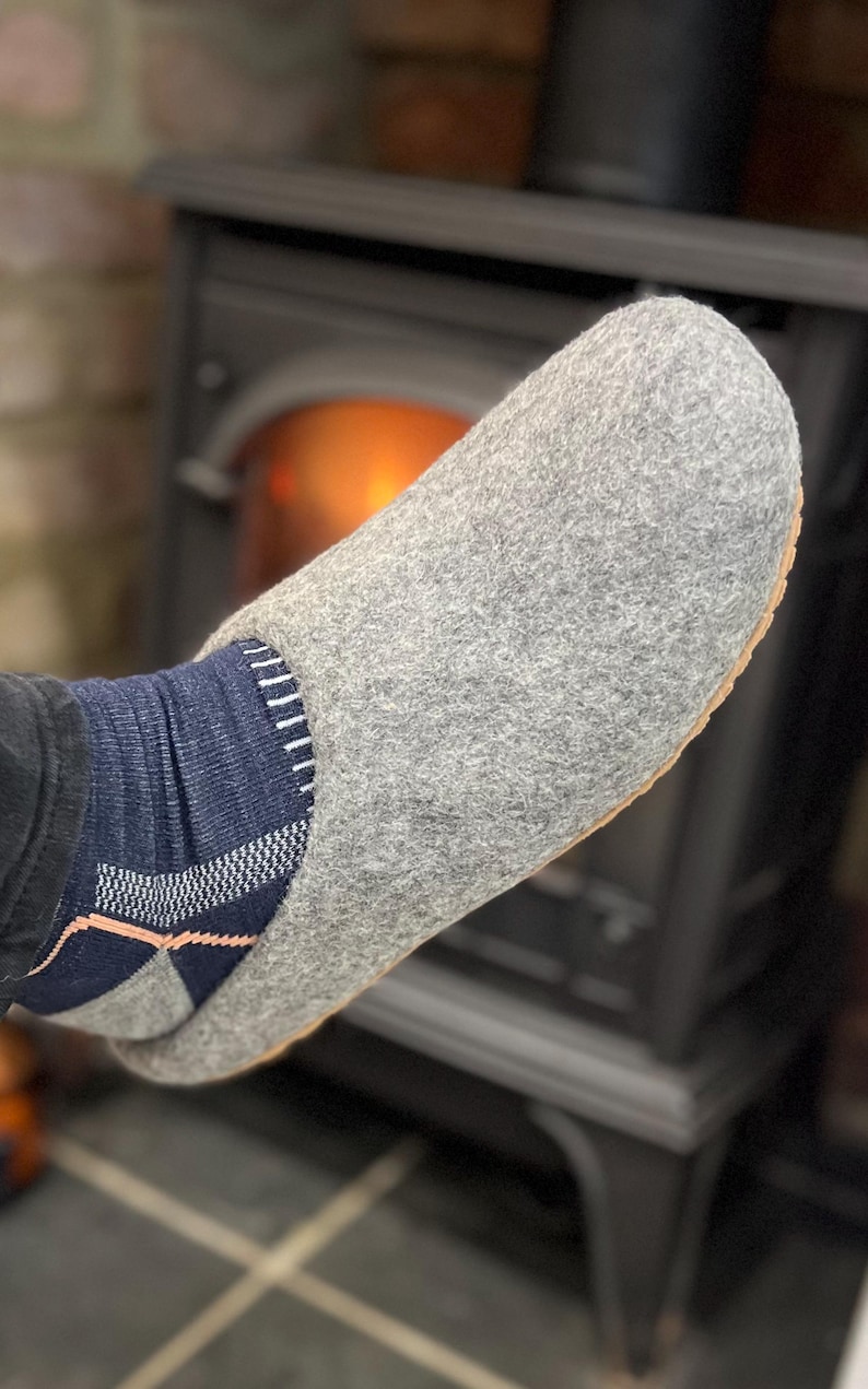 Pantuflas de lana gris para hombre – Mules de fieltro con suela de goma / Regalo para el Día del Padre imagen 6