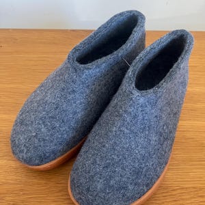 Pantuflas de lana gris para hombre – Mules de fieltro con suela de goma / Regalo para el Día del Padre 7 UK Full - Sample