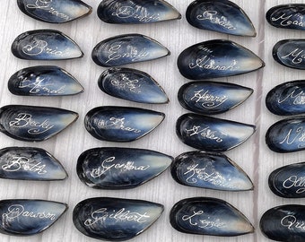 Calligraphy Mussel Shell Place Cards: Beach Wedding Favors