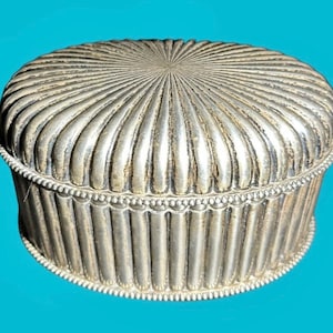 Antique .833 Silver German Trinket Case Art Deco Styling Gilt Interior Maker and Hallmarked UNIQUE