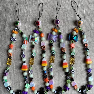 Halloween Beaded Cellphone Charm,Beaded Cellphone Strap,Halloween Phone Accessory,Beaded Phone String, Halloween Bag Charm ,Eye Phone Charm