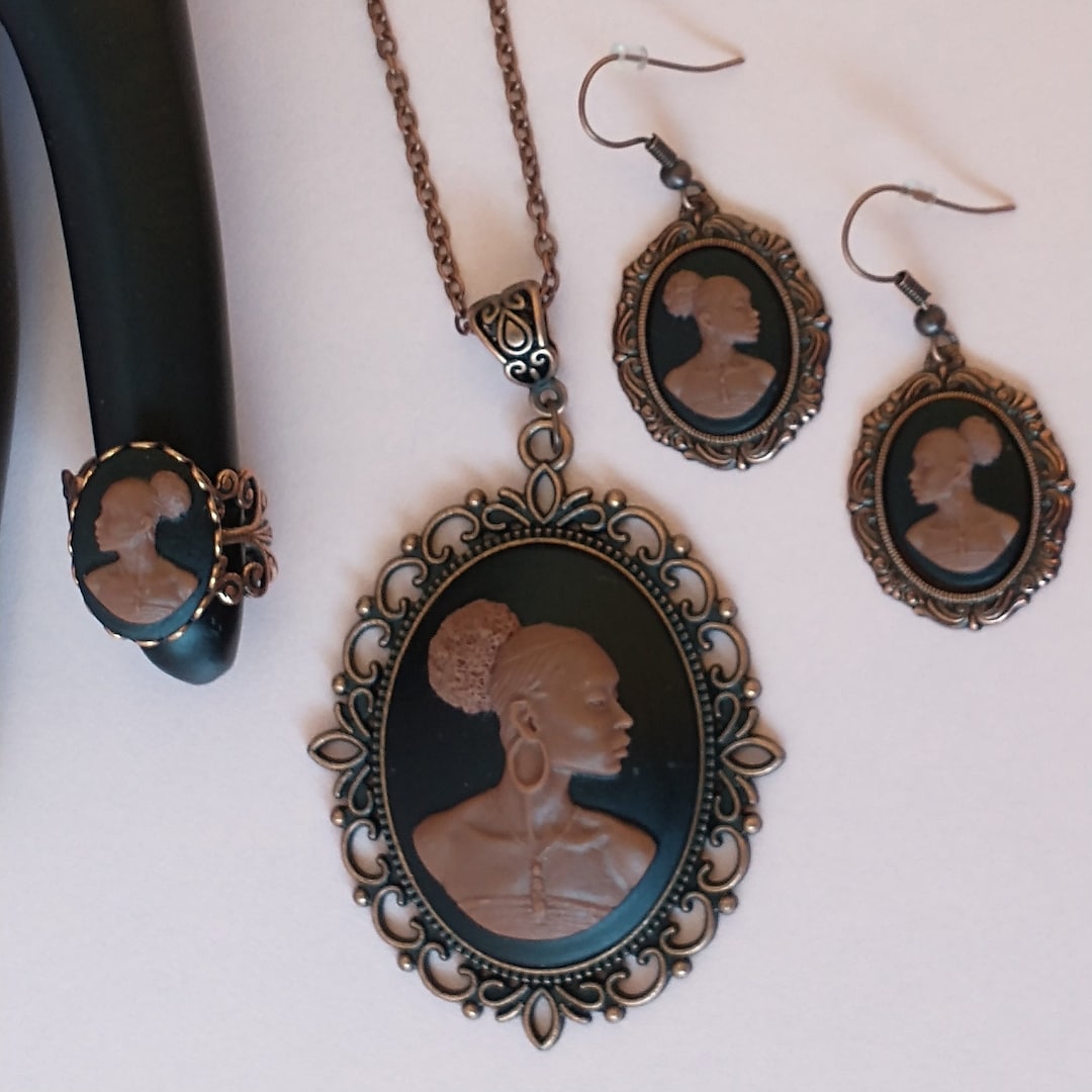 Copper Plated Jewelry Set With African Silhouette Cameos in a Variety