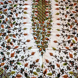 Cotton Blend Colorful Print Fabric; Rectangular Tablecloth; Warm Colours on Off-White; Vintage Fabric in Perfect Condition; US Seller