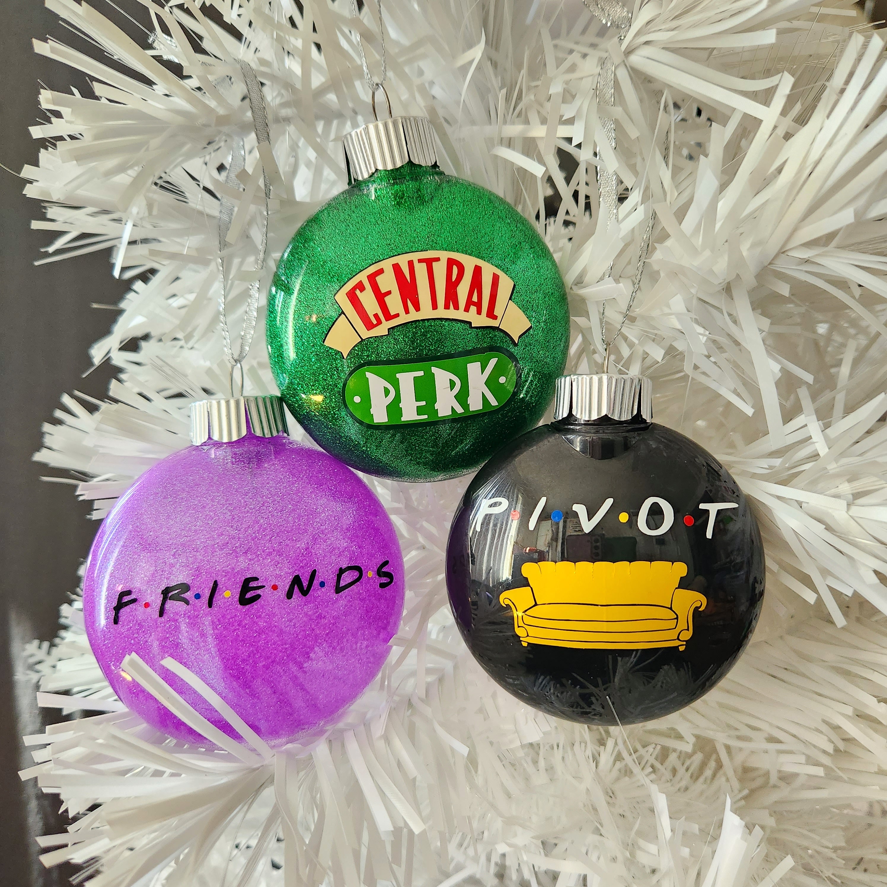 FRIENDS Christmas Ornament FRIENDS Christmas Tree Decor FRIENDS Themed Ornament Pack Pivot Ornament Purple Frame Ornament