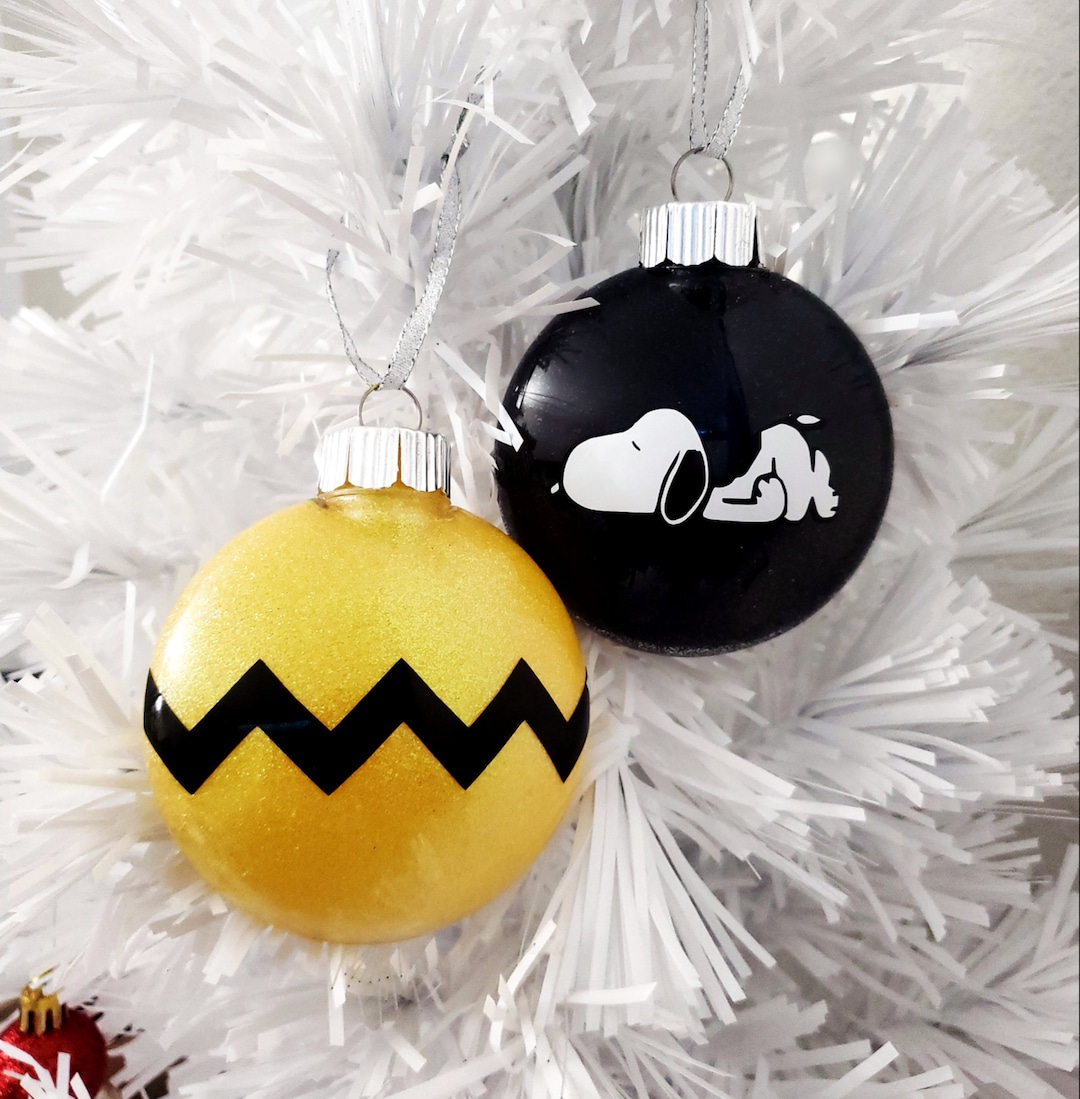 Charlie Brown Christmas Ornament, Snoopy Christmas Ornament, Glitter