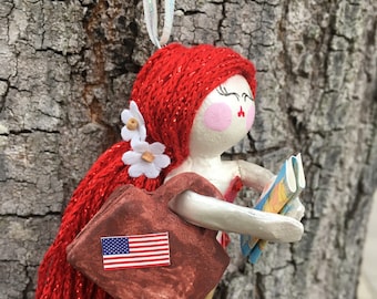 Mermaid Ornament "The Traveler"