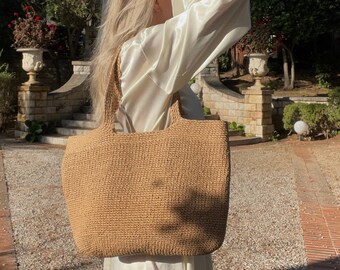 Sac fourre-tout en raphia au crochet, grand sac de plage d'été tissé, sac shopping à bandoulière en paille nouée fait main, grand sac à main bohème végétalien, panier de marché