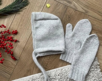 Wool Hat & Mitts Set for Women - Knitted Bow Tie Bonnet and Gloves, Two-Piece Soft and Warm Matching Accessories Set for Winter Mum Gift