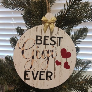 Personalized Gigi Christmas Ornament: Leopard Print, White Washed Wood
