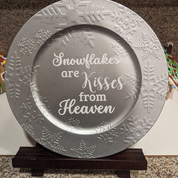 Snowflakes are kisses from Heaven plate, Snowflakes, kisses, Heaven, Winter, Christmas decor, home decor, Holiday decor, Holiday gifts, gift